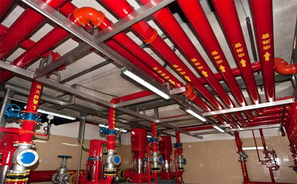 ����һ����������ʦ��ѵ���ĸ���_����Ǯ_��ַ�绰΢��