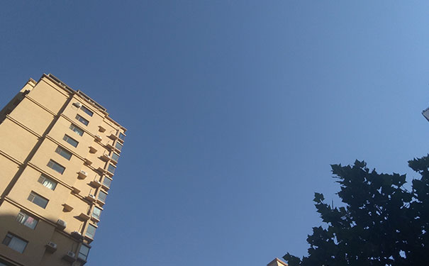 ����һ������ʦ��ѵ���ĸ���_�۸����Ǯ_��ַ�绰΢��