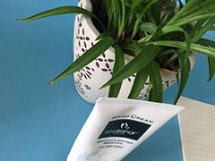 ����������ѵѧУ_�ܰ��Ŷ���Ħ��/