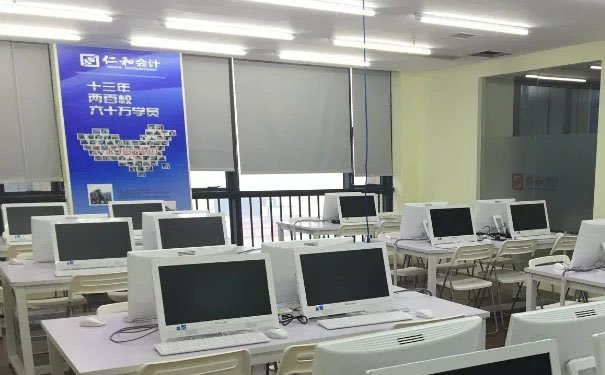 ��Ƴ���ְ��������