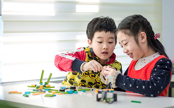 ������ɳ���ٶ������ѵ����