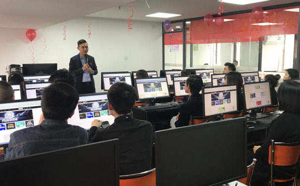 ���������������������ô��_ѧ���ѧ�Ѷ���