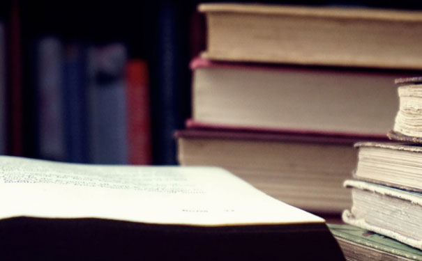 �Ϸʳ���Ӣ����ѵ���ĸ��� - ����Ǯ