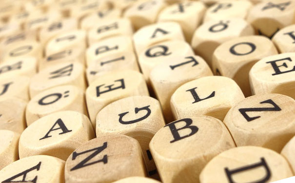 �Ϸ�����������Ӣ����ѵ��������ࡿ_Ӣ����ѵ���������������