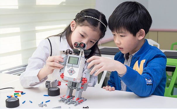 广州花都区线上学少儿编程选哪家_学费多少钱