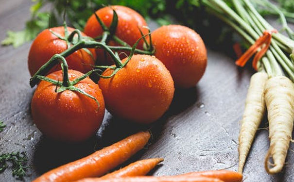 ��Ȫ��������ʦ��У�ĸ���_����