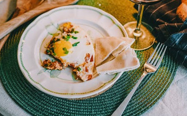 ���ݽ�������ʦ��У�ĸ���_����