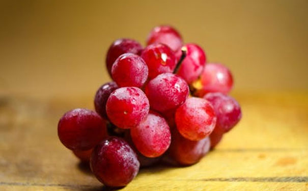 ��֦����������ʦ��У�ĸ���_����