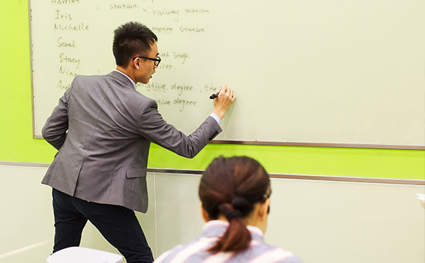 苏州工业园区成人英语口语线上课程哪个好_苏州英语培训机构