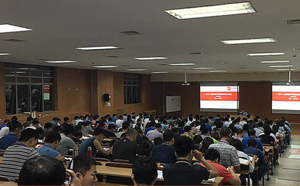 �������ǻ���������ʦ��ѵ���ĸ���_ѧ�Ѷ���Ǯ