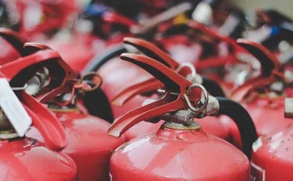 �����ǻ���������ʦ��ѵ���ĸ���_ѧ�Ѷ���Ǯ