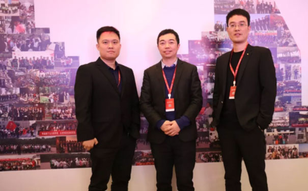 �����ʦ��ѵ����