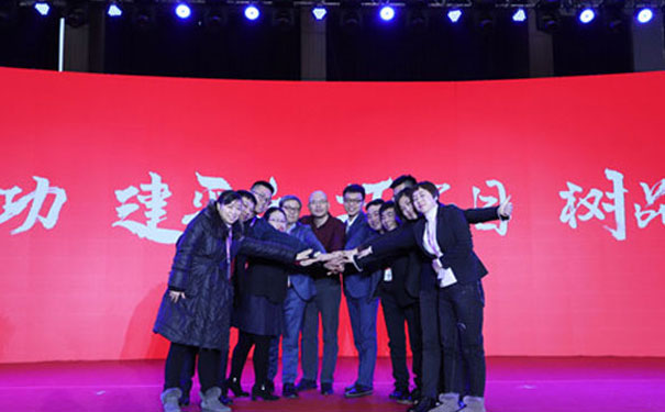 �������ʦ��ѵ�ǼҺ�