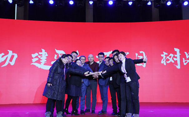 �������ʦ��ѵ����