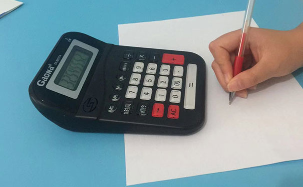 ���ݻ����ѵ-�����м�������ڿγ̣�������Ƶ-�ʺ�ѧУ