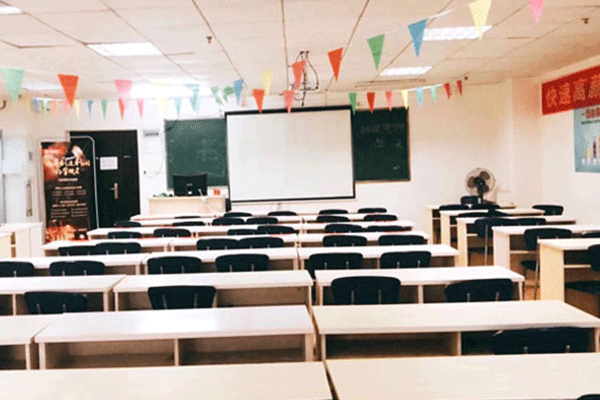 ���ݻ���м�ְ����ѵ-���ü۸�-���Ա�������