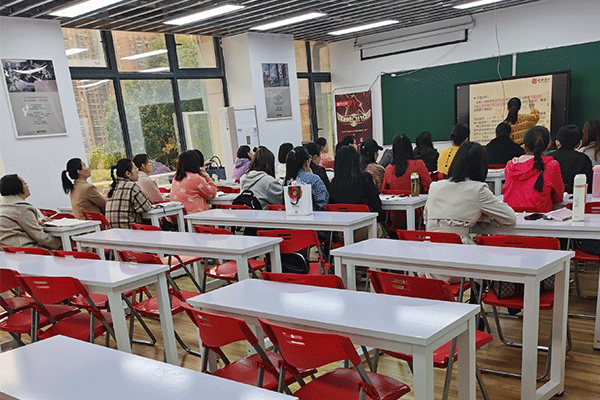 南昌东湖区会计中级职称培训-费用价格-考试报名条件