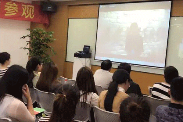 �人�����ѵ�����ļҺ�-���ö���Ǯ