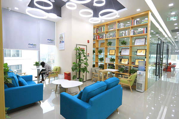 �Ͼ�Ӣ����ѵ�����ļҺ�-�շѱ�׼��Ŀ��