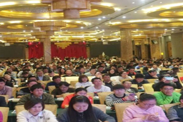 ����������ѵ�����ĸ���-�γ̷��ú���-���濿��