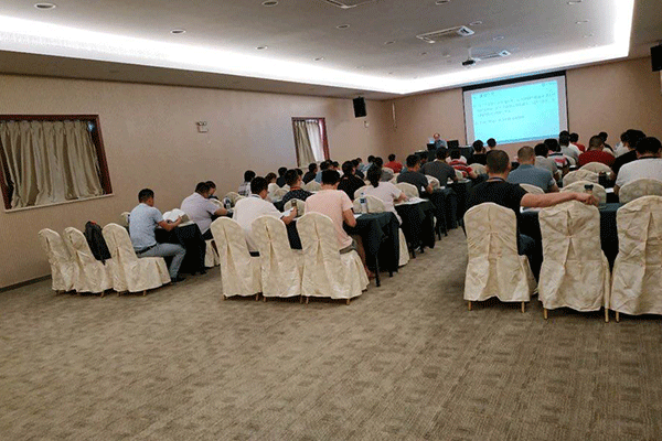 ���Ŷ�����ѵ�����ĸ���-�γ̷��ú���-���濿��