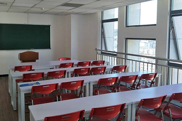 �����ѧ��ƴӺ�����