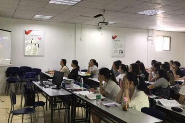 ѧ��ƽ������Դ�����Щ��ҵ