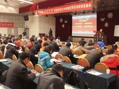 �������˸߿���ǰ��ѵ���ĸ���_ѧ�Ѽ۸����Ǯ/