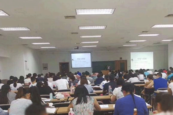 南昌成人高考考前培训班哪个好_学费价格多少钱