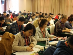 ������˸߿���ǰ��ѵ���ĸ���_ѧ�Ѽ۸����Ǯ/