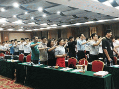 �Ӱ����˸߿���ǰ��ѵ���ĸ���_ѧ�Ѽ۸����Ǯ/