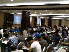 ���ݳ��˸߿���ǰ��ѵ���ĸ���_ѧ�Ѽ۸����Ǯ/