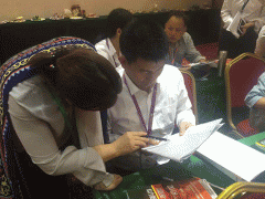 ���ֳ��˸߿���ǰ��ѵ���ĸ���_ѧ�Ѽ۸����Ǯ/