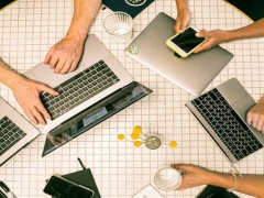 ����˰��ʦ��ѵ����_�����ĸ���/