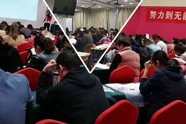 ���ݿ��и��������ļҺ�_�շѱ�׼      