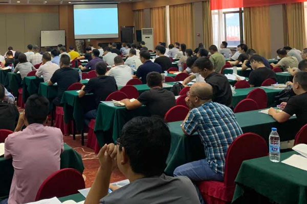 �˱����и��������ļҺ�_�շѱ�׼