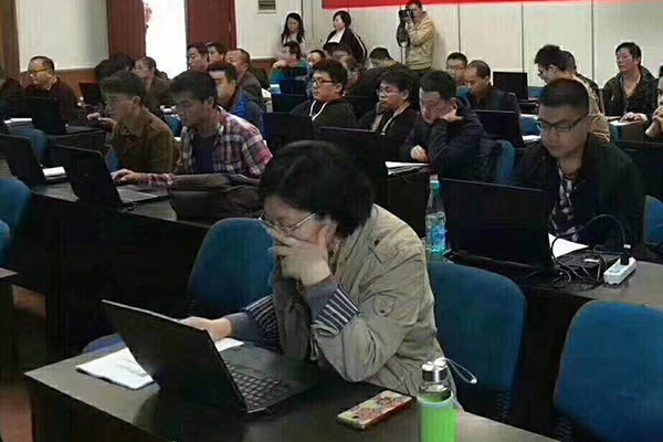 ��ɽִҵ��ҩʦ��ѵ���ĸ���_�������Ƶ��