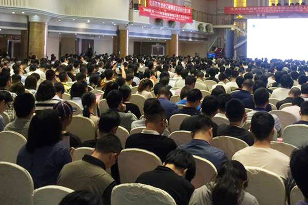 �½�����֤�����￼_���±�������