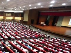 �ϳ�һ�����Ը�������_��ѵ��۸�/