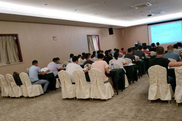 �˲�һ�����Ը�������_��ѵ��۸�