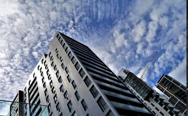 �Ӱ�һ�����Ը�������_��ѵ��۸�