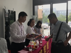 ����һ�����Ը�������_��ѵ��۸�/