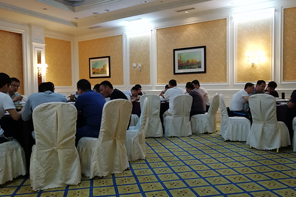 ʯ��ɽһ�����Ը�������_��ѵ��۸�