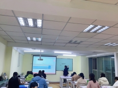 ������ʵ����ѵһ�����Ǯ_��������/