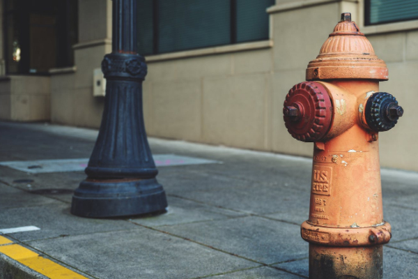 ˷��������ѵѧУ�ļҺ�_��ַ_�绰