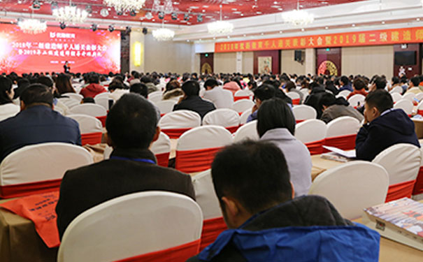 ����ִҵ��ҩʦ��ѵ����_�ṩ��������γ�