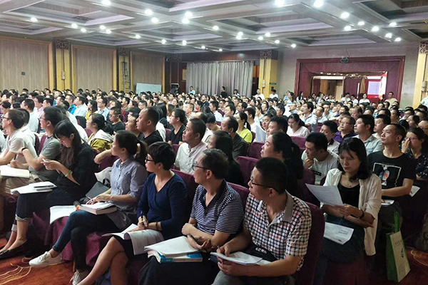 ����ִҵ��ҩʦ��ѵ����_�ṩ��������γ�