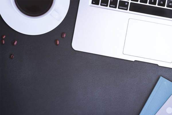 ������Ṥ��ʦ��ѵ�����ĸ���_��ô����