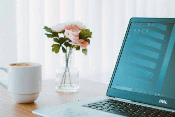 ������Ṥ��ʦ��ѵ�����ĸ���_��ô����