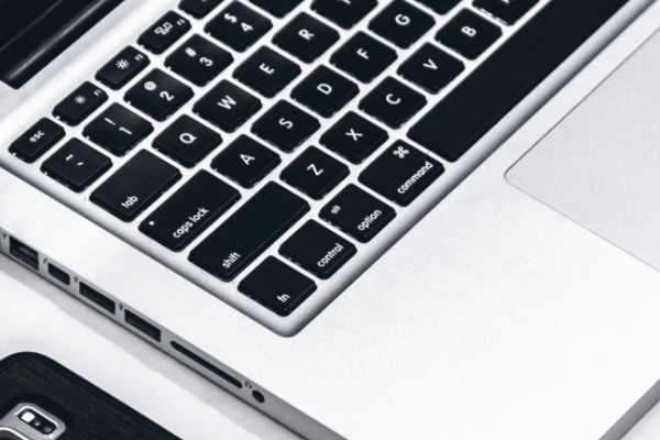 ������Ṥ��ʦ��ѵ�����ĸ���_��ô����